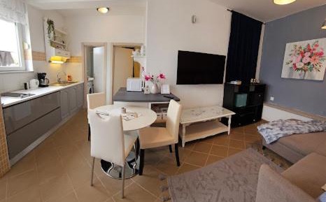 One-Bedroom Apartment with Terrace