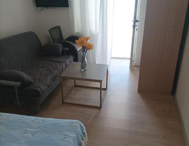 Studio with Terrace and Sea View