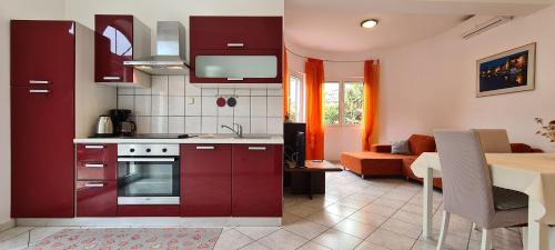 One-Bedroom Apartment with Terrace