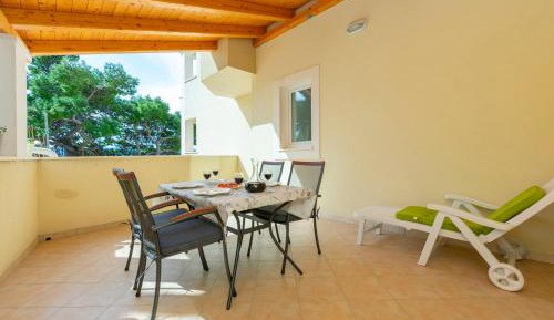 One-Bedroom Apartment - First Floor