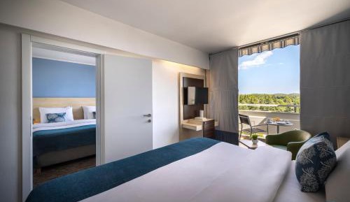 Room for 4 - Hotel