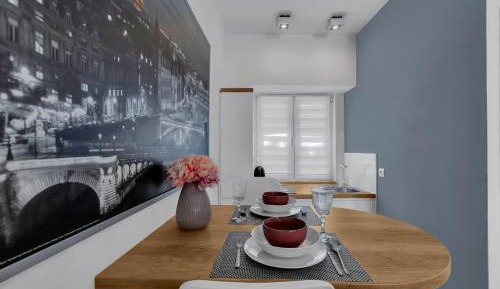 Superior Studio Apartment with City View (2 Adults)