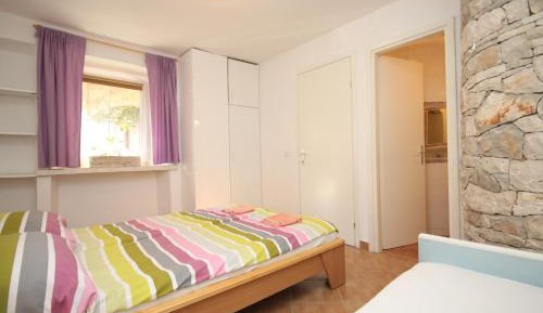 One-Bedroom Apartment with Terrace