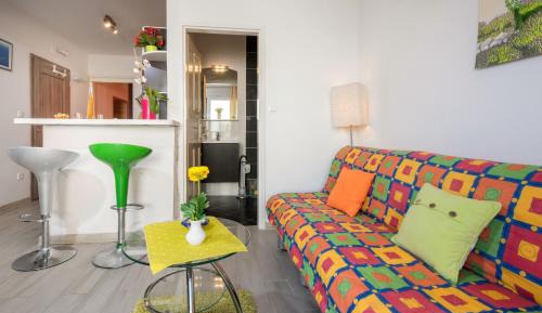 One-Bedroom Apartment with Terrace and Sea View