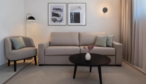 Family Room Plus - Annex building