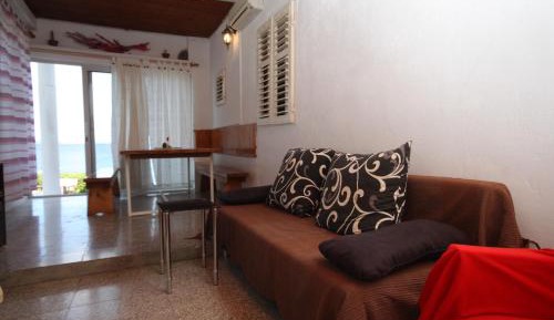 Two-Bedroom Apartment with Terrace and Sea View