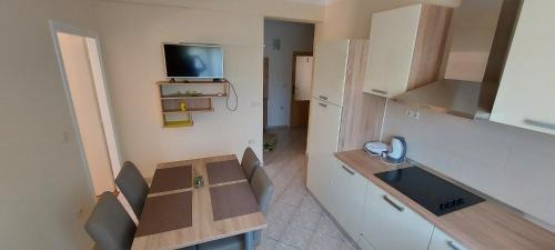 Two-Bedroom Apartment with Terrace and Garden View