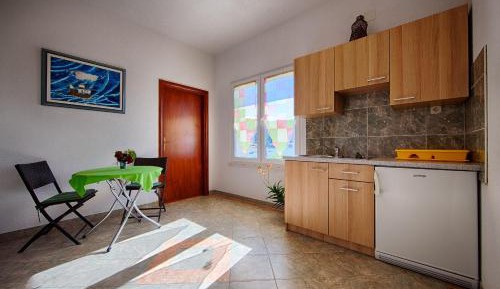 One-Bedroom Apartment with Patio