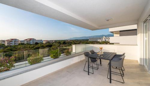 Apartment with Balcony
