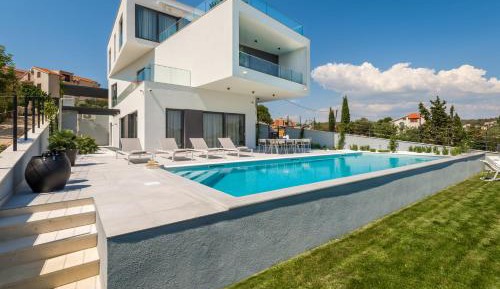 Villa with Private Pool