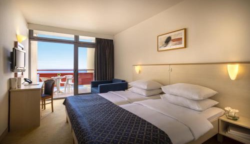 Room for 2+1 Seaview