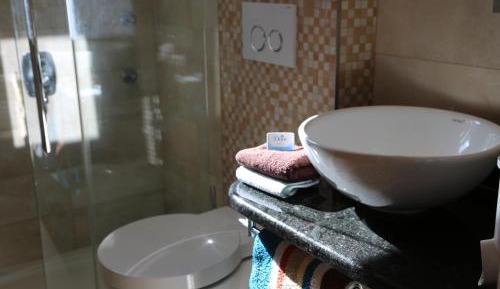 Deluxe Double Room with Balcony and Sea View
