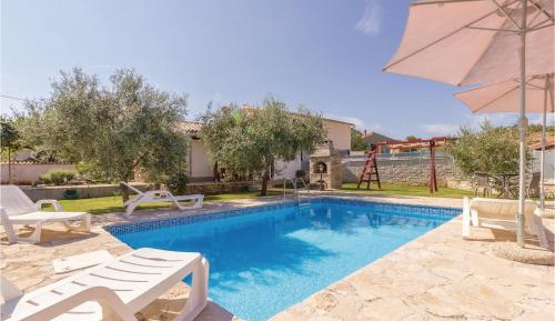 Two-Bedroom Holiday Home