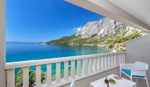 Apartment with Sea View