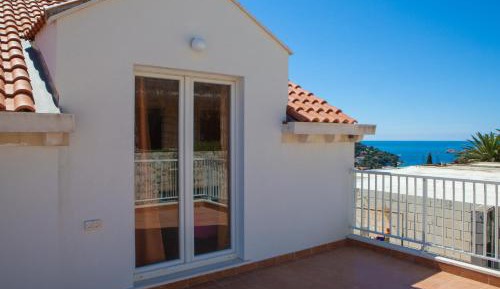 Comfort Double Room with Terrace