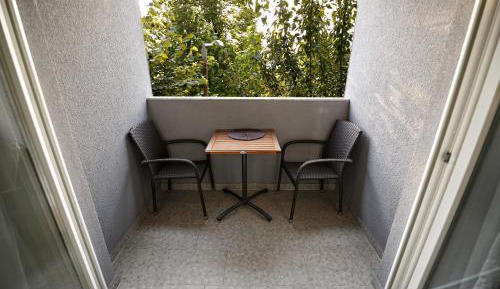 Studio with Balcony