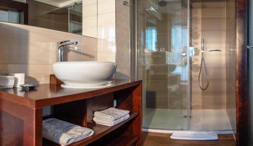 Deluxe Presidential Suite with Terrace