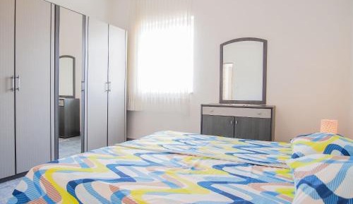One-Bedroom Apartment with Balcony