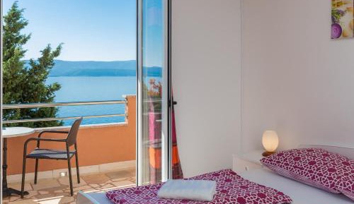 Studio with Balcony