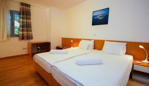 Accessible Twin room and Balcony