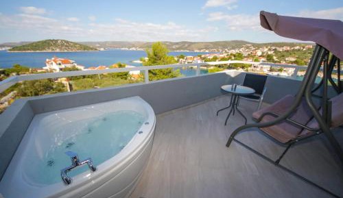 Villa with Sea View