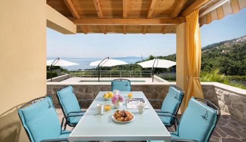 Two-Bedroom Holiday Home