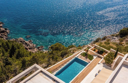 Sveta Nedjelja Villa | Villa Aqua Zelena - Five Bedroom Villa, Sleeps 10