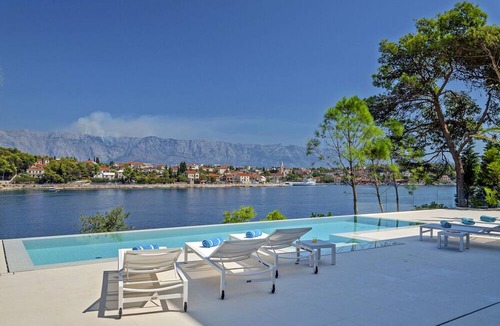 Sumartin Villa | Villa Branka - Six Bedroom Villa, Sleeps 12