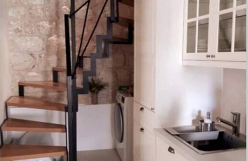 Vis House | Casa Ruben