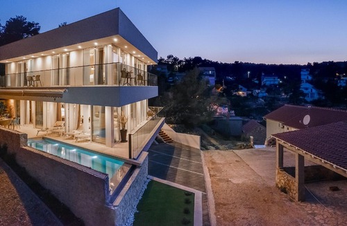 Vrboska House | Holiday house Vrboska for 1 - 8 persons - Luxury holiday home