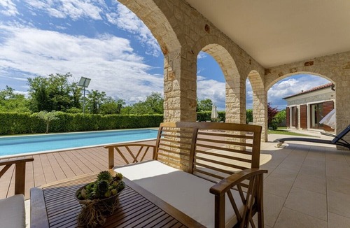 Mofardini Villa | Villa Dubravka in Radetići - Haus für 6-9 Personen