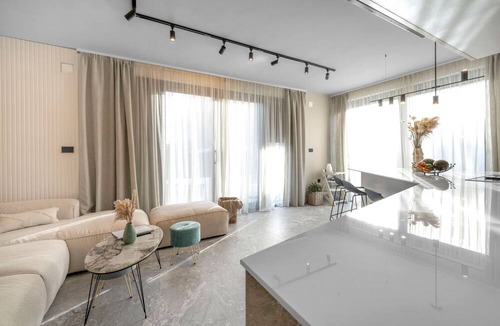 Srima Villa | Villa 8 - Luxury Roof top Pools