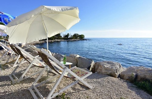 Zambratija Apartment | Apartment in Zambratija with Private Parking