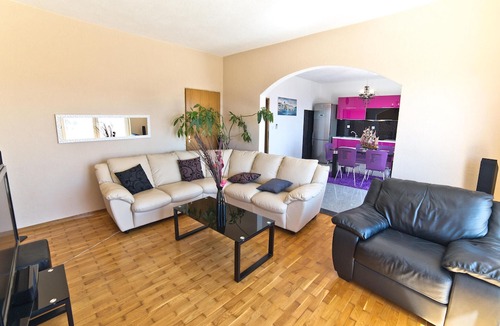 Kastel Sucurac House | Amazing Home in Kastel Gomilica With Wifi and 2 Bedrooms