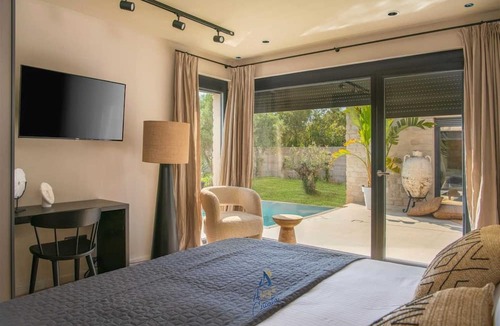 Frata Villa | Modern stone villa with heated pool near Porec