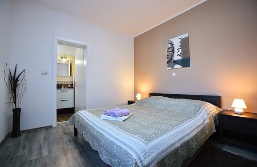 Rebici Villa | 2 houses with pool on the east coast of Istria