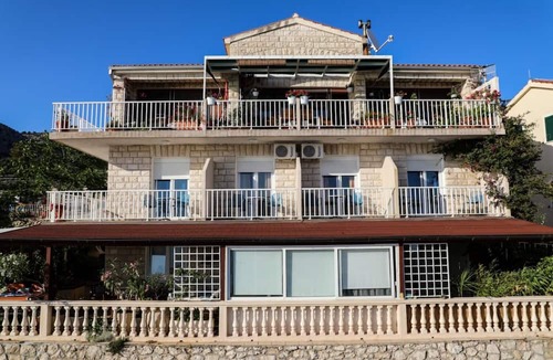 Milna Apartment | Marlene - 50 m From sea - A1