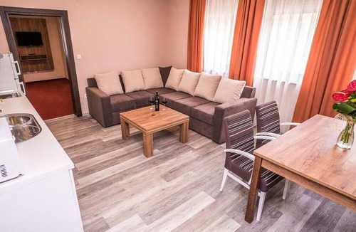 Vrelo Korenicko Bed & Breakfast | Villa Angy