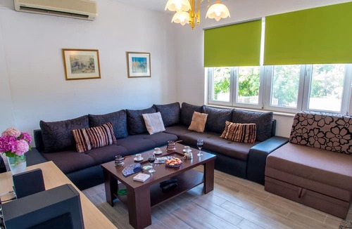 Blagaj Villa | Vacation Home Orion
