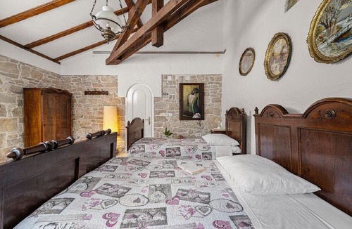 Sveta Nedelja House | Lovely Holiday House in Ružići with Open Fireplace