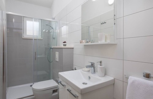 Omis Villa | Villa MAM with private pool, 4 bedrooms, 5 bathrooms, 10 persons max