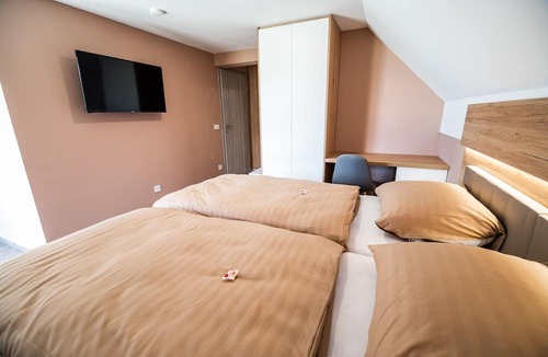 Ig House | Guesthouse Mars