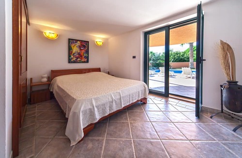 Sumartin Villa | Villa Rasotica