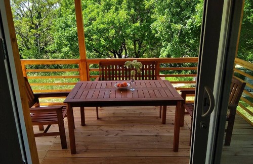 Klenovica Apartment | mobile home "Queen Campagna" with communal pool