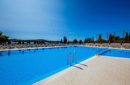 Seget Donji Hotel | Hotel Medena Budget