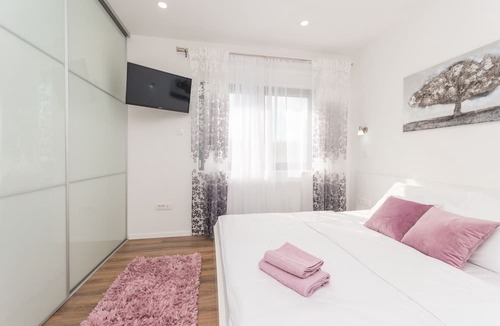 Donje Rastane Villa | Villa F&A