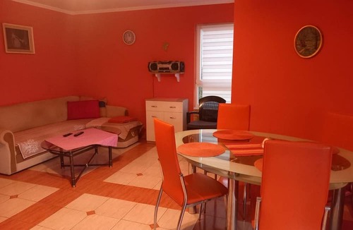 Tribunj Apartment | Holiday apartment in a good location with terrace