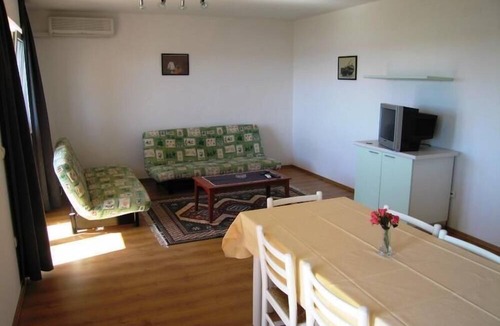 Barbat na Rabu House | Holiday Apartment in Barbat with Spacious Terrace and Beautiful View