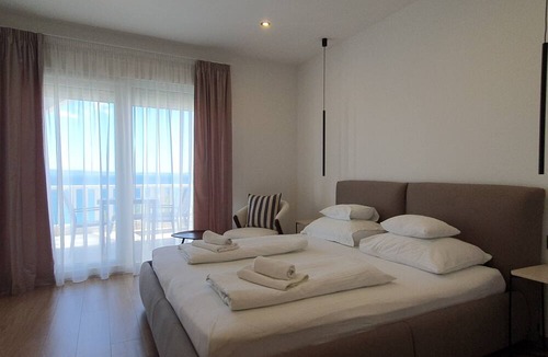Podstrana House | SmartStay Johnny
