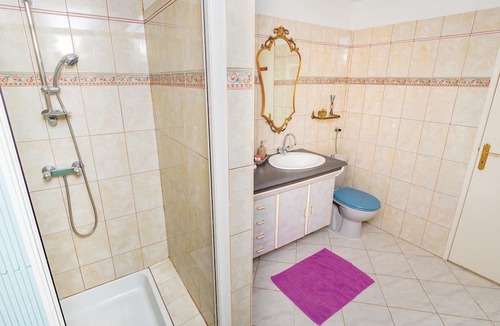 Snasici House | Romantic cottage in a small village.